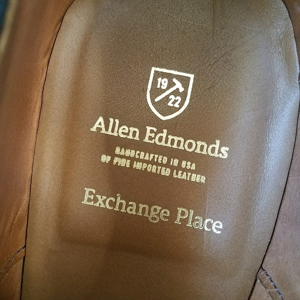 Allen Edmonds Men's Exchange Place Dress Shoes - Picture 7 of 11